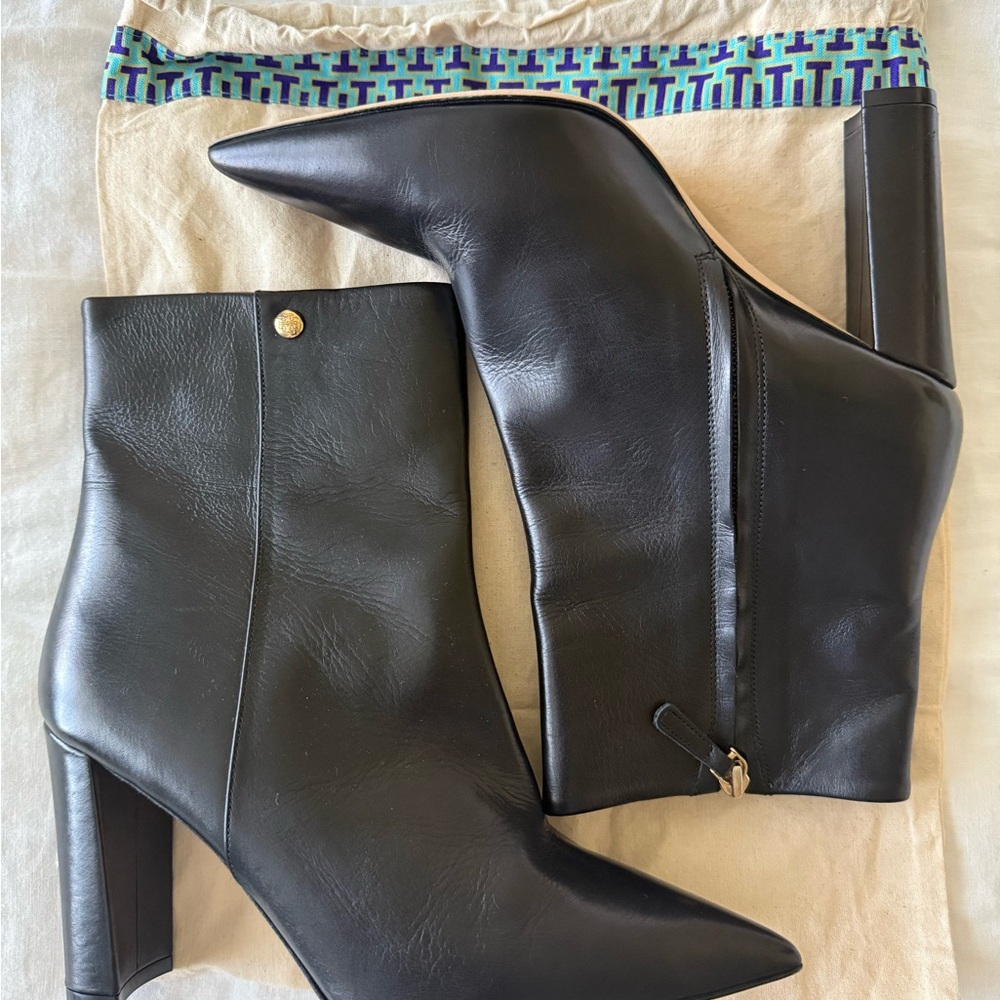 Tory Burch Black Leather Ankle Boots